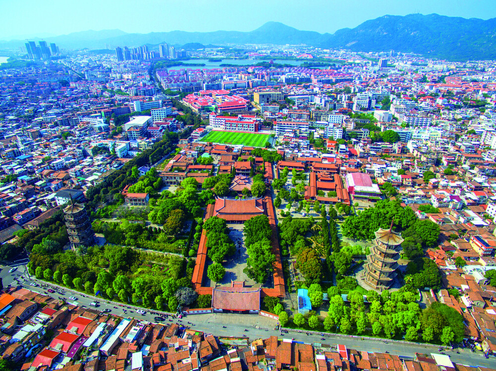 Quanzhou: Emporium of the World in Song-Yuan China